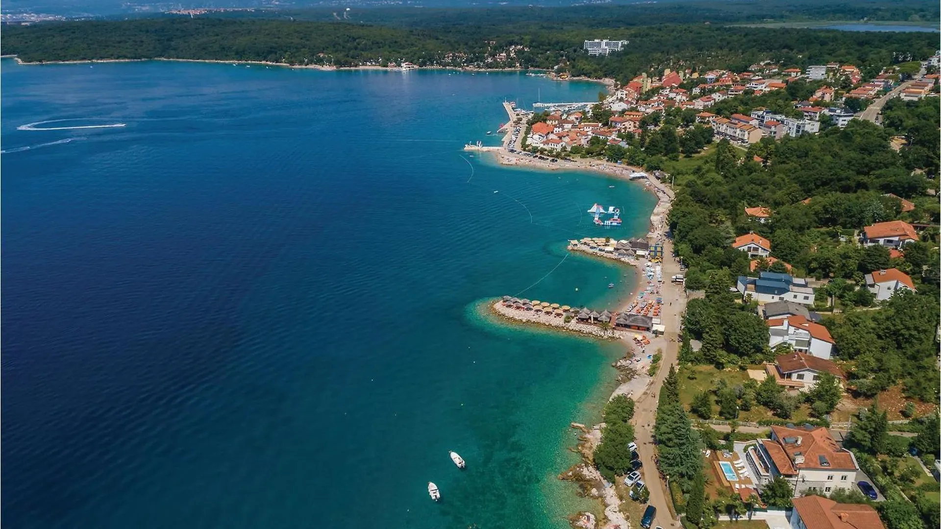 2 Bedroom Amazing Apartment In Njivice Croatia