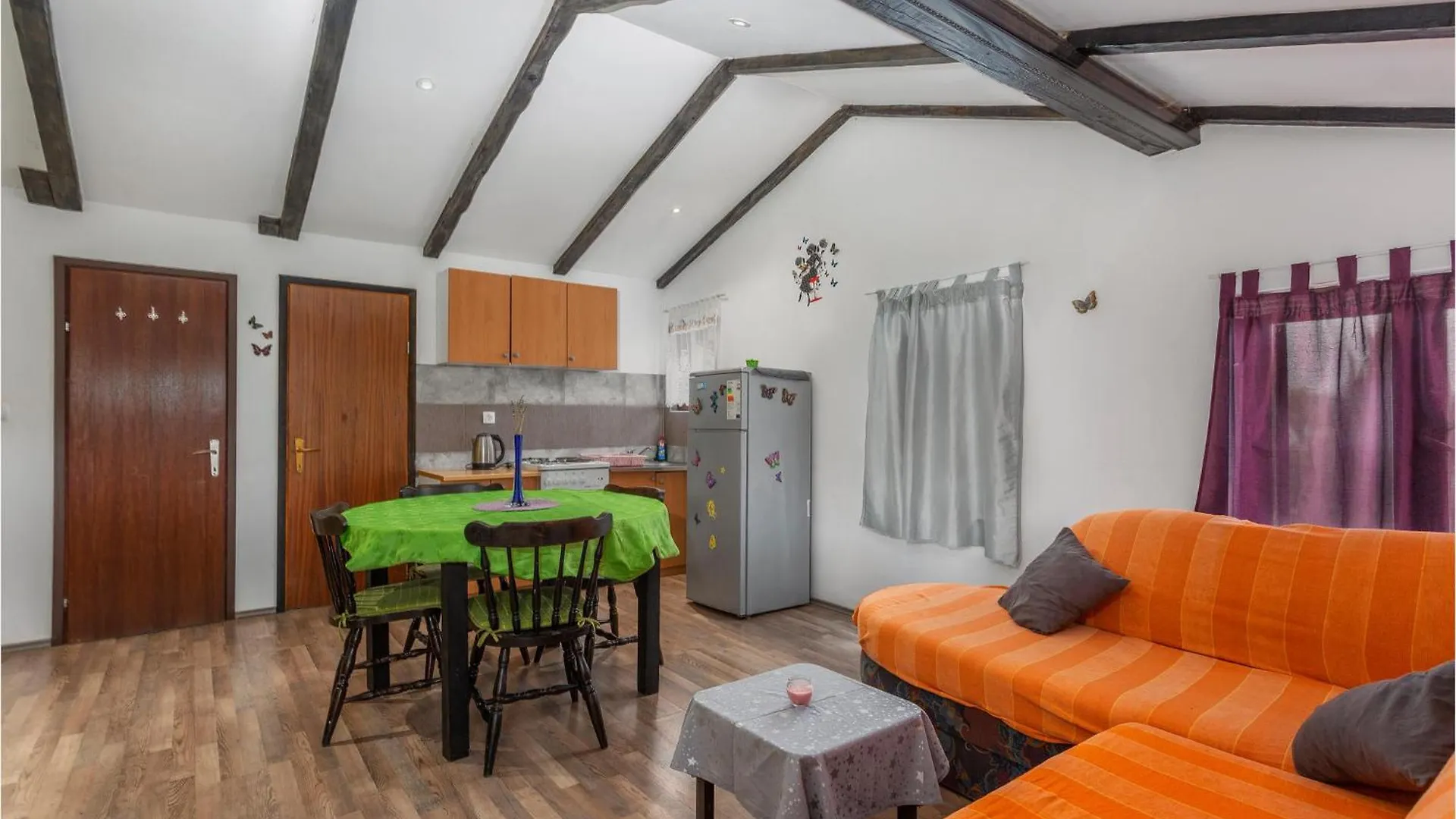 2 Bedroom Amazing Apartment In Njivice Croatia